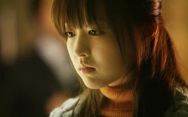 Anh rể tương lai than thở tiền bù viện phí cho chị gái khiến tôi sững người-1