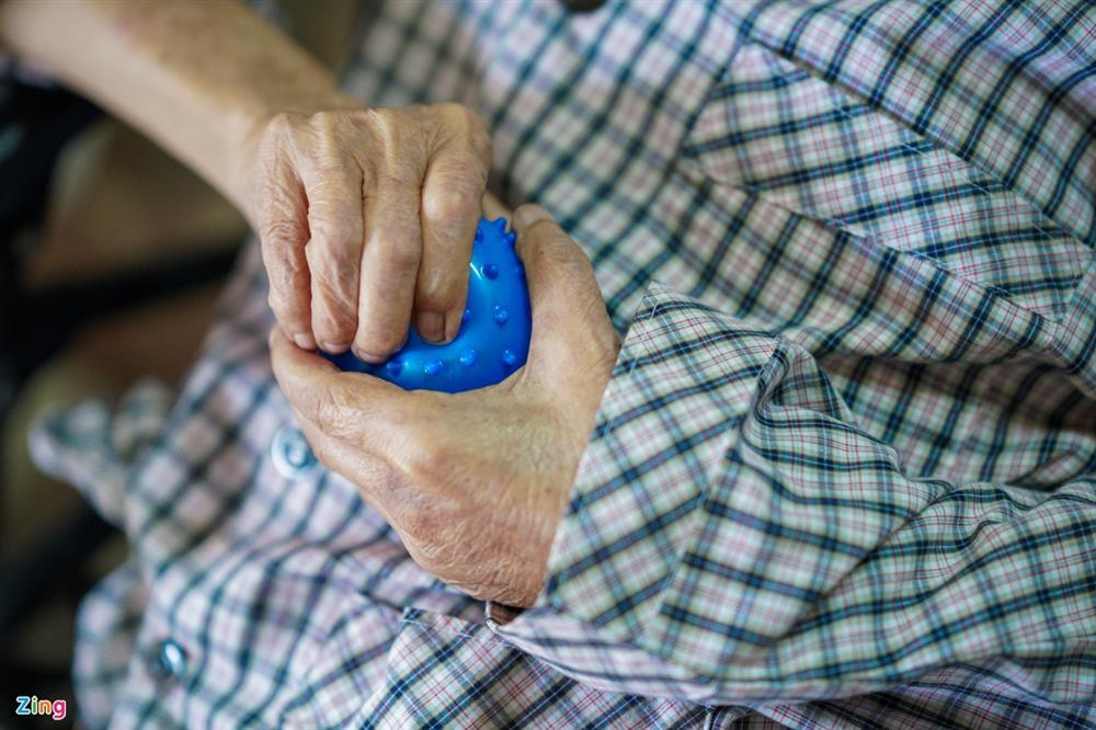 Nghệ sĩ Mạc Can tuổi 76: Sức khỏe yếu, không nhận ra người quen-10