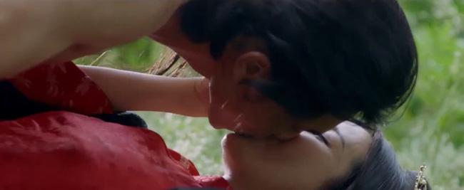 Cao Thái Hà nói gì về 2 cảnh giường chiếu dung tục trong Kiều?-1