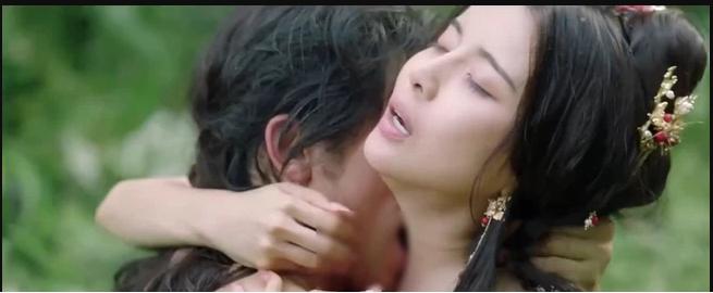 Sau 2 cảnh nóng dung tục trong Kiều, Cao Thái Hà khóa luôn Facebook-3