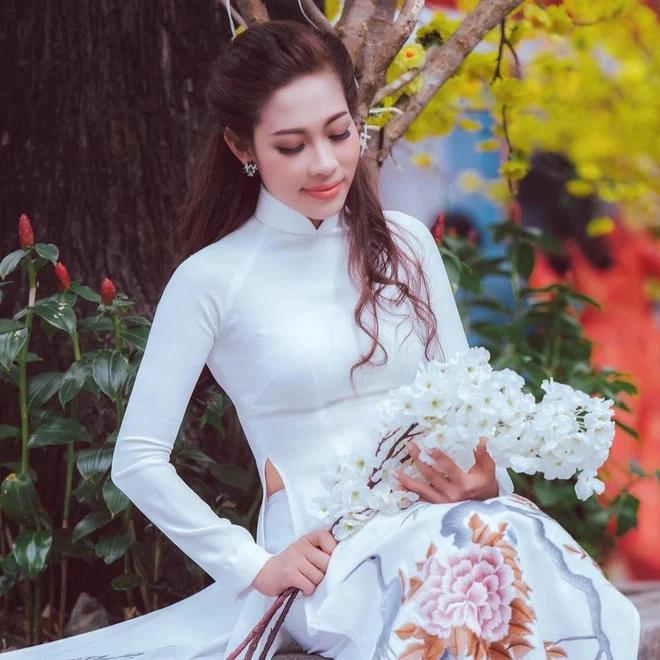 Khoe sở hữu tài sản 60 tỷ đồng, chị ruột Hoa hậu Đặng Thu Thảo là ai?-2