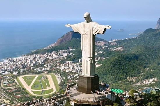 Brazil xây tượng Chúa Jesus cao thứ 3 thế giới