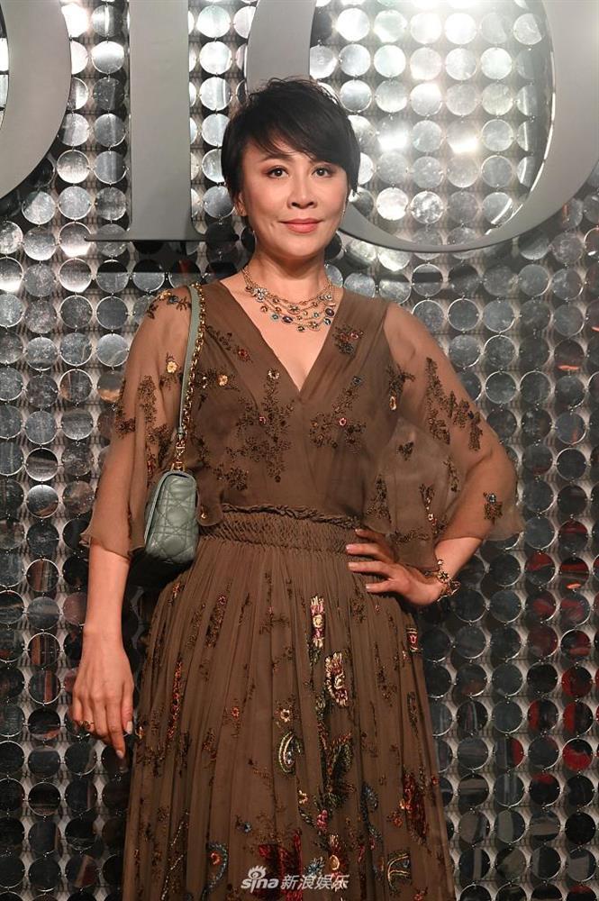 Chương Tử Di đẹp rực rỡ, Hề Mộng Dao đô con khó nhận ra-2