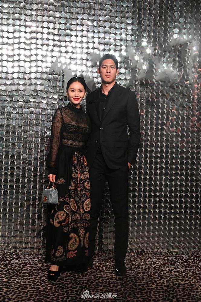 Chương Tử Di đẹp rực rỡ, Hề Mộng Dao đô con khó nhận ra-4