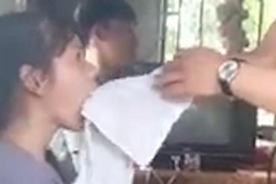 'Thần y' rút lưỡi chữa câm điếc: Là sinh viên trường nhạc được 'cõi trên' nhập?