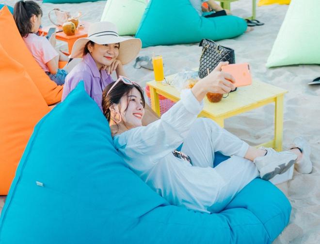 Choáng ngợp trước thiên đường 7 sắc cầu vồng như Bali trên bãi biển Đà Nẵng-4