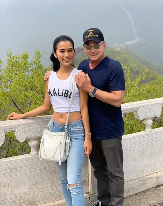 Những chuyến du lịch của Cổ Ngân và tỷ phú 72 tuổi trước khi chia tay-6