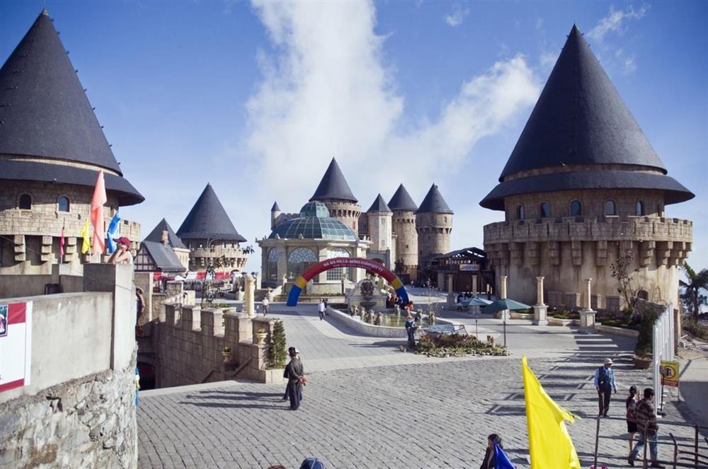 Choáng ngợp trước thiên đường 7 sắc cầu vồng như Bali trên bãi biển Đà Nẵng-14