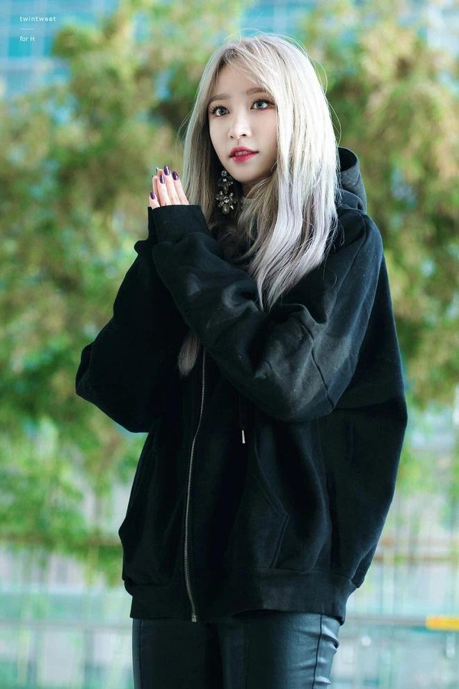 Tử vi thứ 5 ngày 15/4/2021 của 12 con giáp: Mùi được thần tình yêu gõ cửa-3