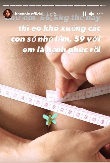 Số đo eo HHen Niê: Nhỏ thì có nhỏ nhưng chạy dài mới bằng Ngọc Trinh-3