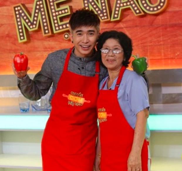 Mẹ Chi Dân nguy kịch, nam ca sĩ xin mọi người cầu nguyện bình an-3