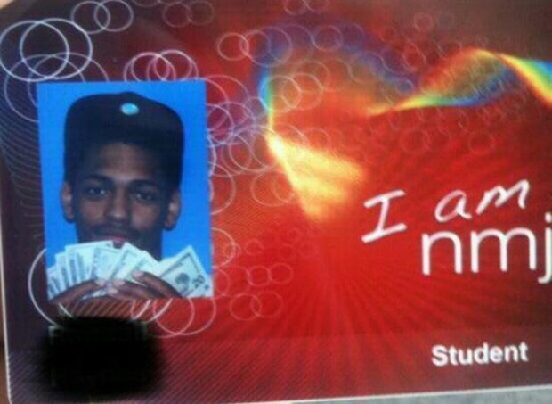 Nghiêm túc chụp ảnh thẻ nhưng đời xô đẩy ta thành diễn viên hài-2