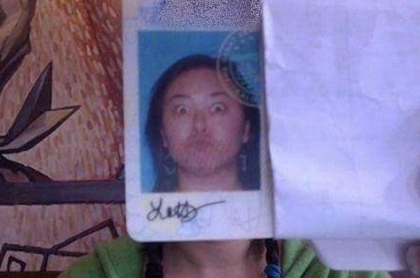 Nghiêm túc chụp ảnh thẻ nhưng đời xô đẩy ta thành diễn viên hài-7