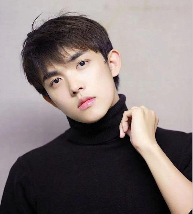 Ngoại hình điển trai của phi công hẹn hò Trương Vũ Kỳ-8