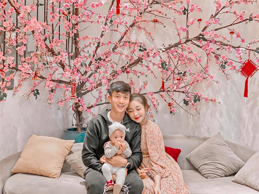 Con gái Phan Văn Đức thay đổi thế nào sau 8 tháng chào đời?-8