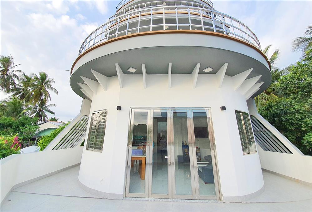 Cận cảnh căn nhà du thuyền tiền tỷ siêu sang của lão nông miền Tây 74 tuổi-4