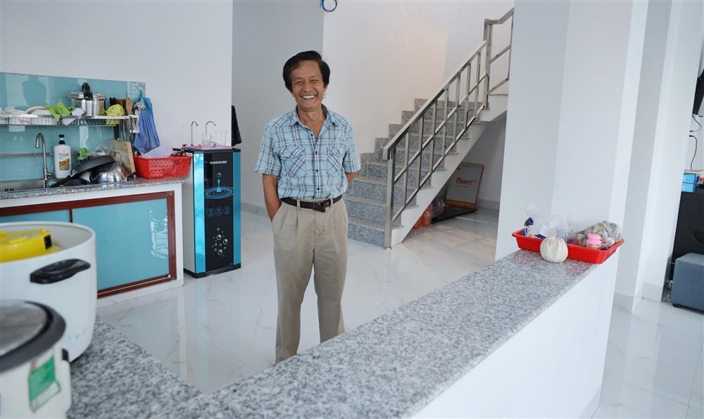 Cận cảnh căn nhà du thuyền tiền tỷ siêu sang của lão nông miền Tây 74 tuổi-7