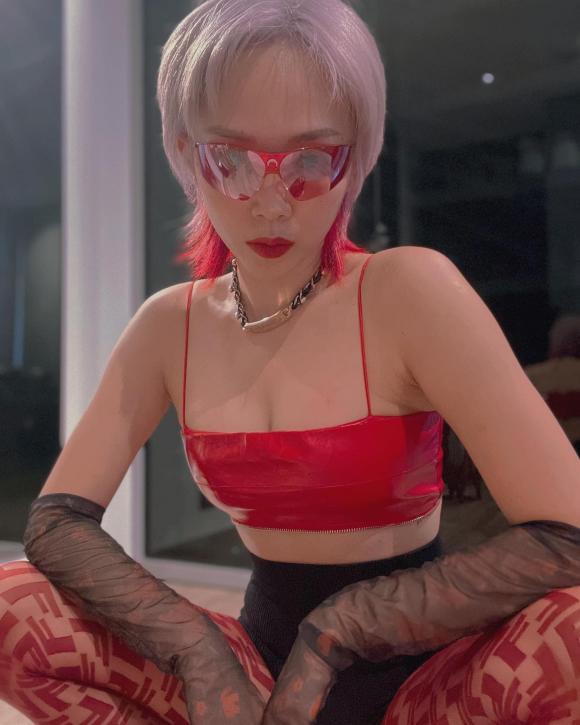 Tóc Tiên biến hình cực gắt khoe style chất chơi miễn chê, nhưng phản ứng của Hoàng Touliver mới gây sốt-1