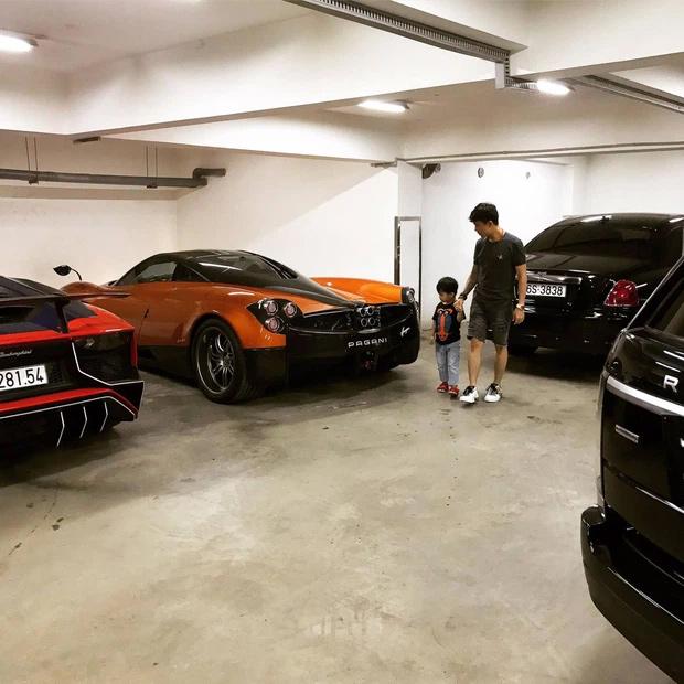 Ngắm biệt thự chật không còn chỗ để xe của Minh Nhựa và Mina Phạm-8