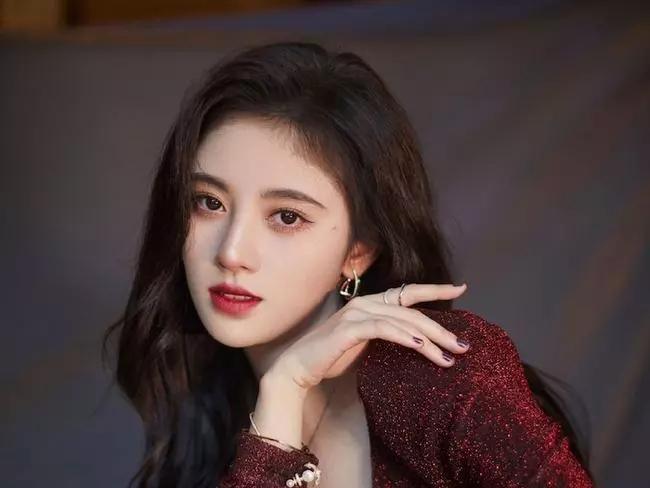 Tử vi thứ Bảy ngày 17/4/2021 của 12 con giáp: Hợi được tỏ tình bất ngờ-4