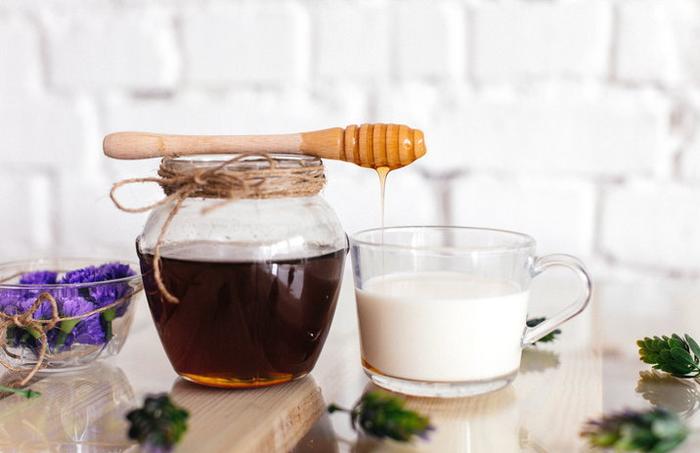 Công thức mặt nạ mật ong cho bạn gái làn da sáng không tì vết-3