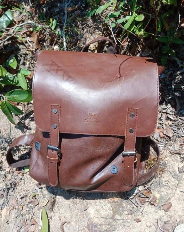 Tìm thân nhân thanh niên có hình xăm lạ chết trên núi ở Phú Yên-2