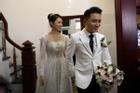 Vợ Phan Mạnh Quỳnh mặc váy cưới 87.5 triệu đồng