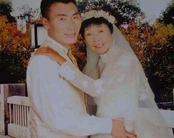 Phẫu thuật níu giữ chồng trẻ, cặp đôi bà cháu cách 33 tuổi vẫn đường ai nấy đi-3