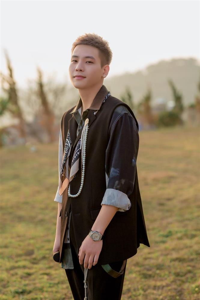 Thánh comment sống chết đòi cưới, Quân A.P giải quyết ra sao?-5