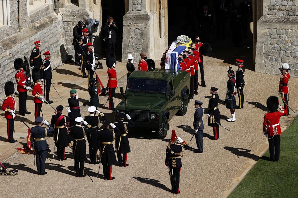 Toàn cảnh đám tang Hoàng thân Philip, phu quân Nữ hoàng Elizabeth II-2