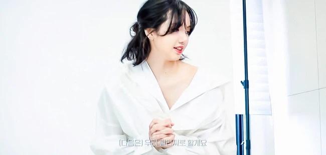 Lisa bùng nổ nhan sắc nhờ loạt khoảnh khắc nói không với tóc mái 10 tỷ-3