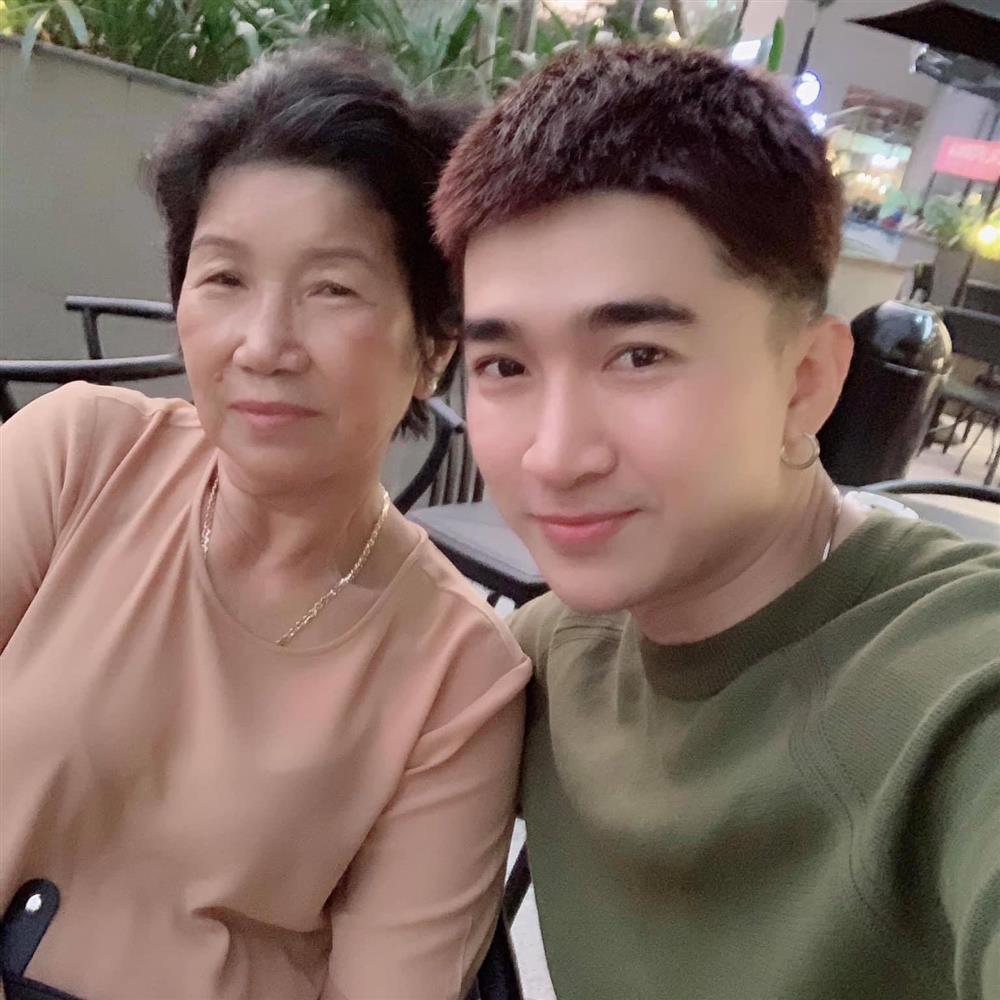 Mẹ đẻ Chi Dân qua đời, Ninh Dương Lan Ngọc nói lời tạm biệt-1