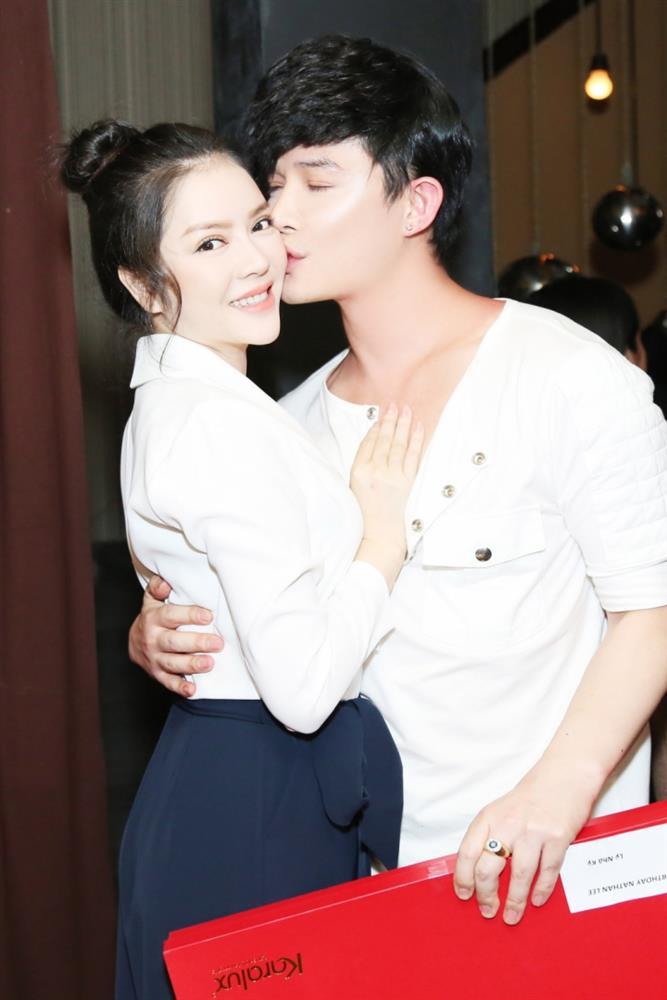 HOT: Nathan Lee rủ Lý Nhã Kỳ lập bè phái đấu lại Ngọc Trinh, Vbiz sắp bùng nổ?-3