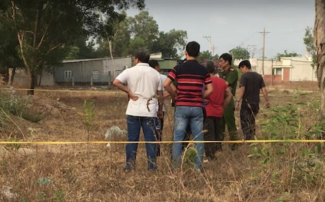 Bé 5 tuổi bị hiếp dâm, bóp cổ chết: Dụ dỗ cho 3 cái kẹo rồi dắt đi tìm ba?-6