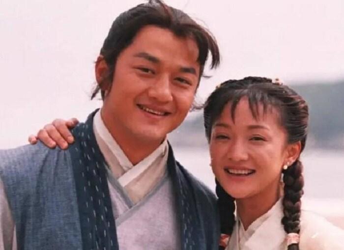 Lệnh Hồ Xung Lý Á Bằng xộ khám vì bể nợ?-1