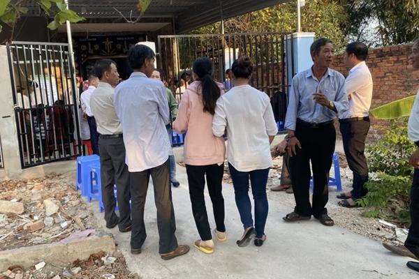 Nghi can hiếp dâm, bóp cổ bé 5 tuổi như anh em ruột với gia đình nạn nhân-3