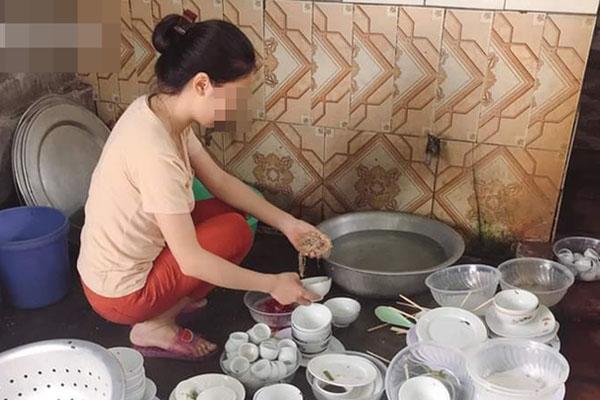 Rút ngắn chuyến công tác để về nhà sớm, chồng phát hiện bí mật của vợ-3