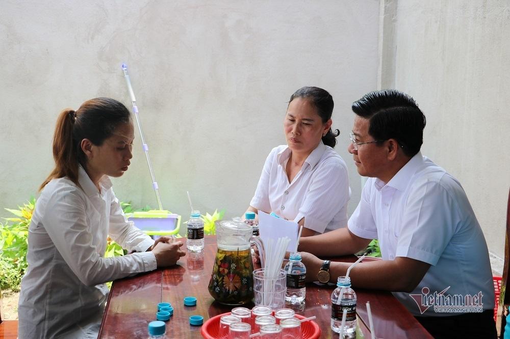 Nghi can hiếp dâm, bóp cổ bé 5 tuổi vẫn đến đám tang cả ngày-4