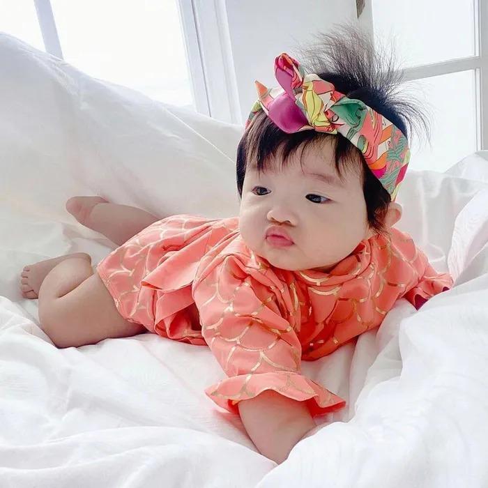 Đông Nhi - Ông Cao Thắng không tiếc tay sắm sửa sành điệu cho con gái Winnie-9