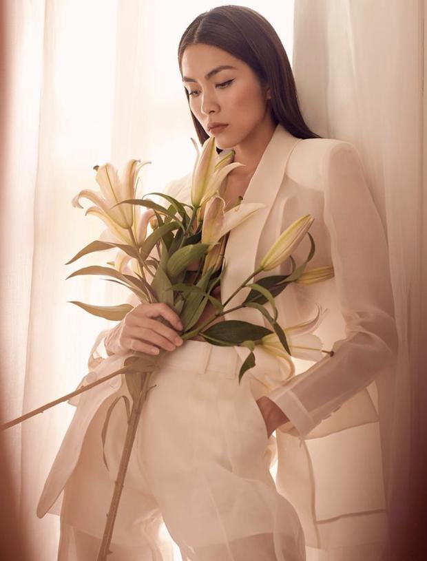 Gái 2 con Tăng Thanh Hà gây chú ý khi làm phù dâu-5