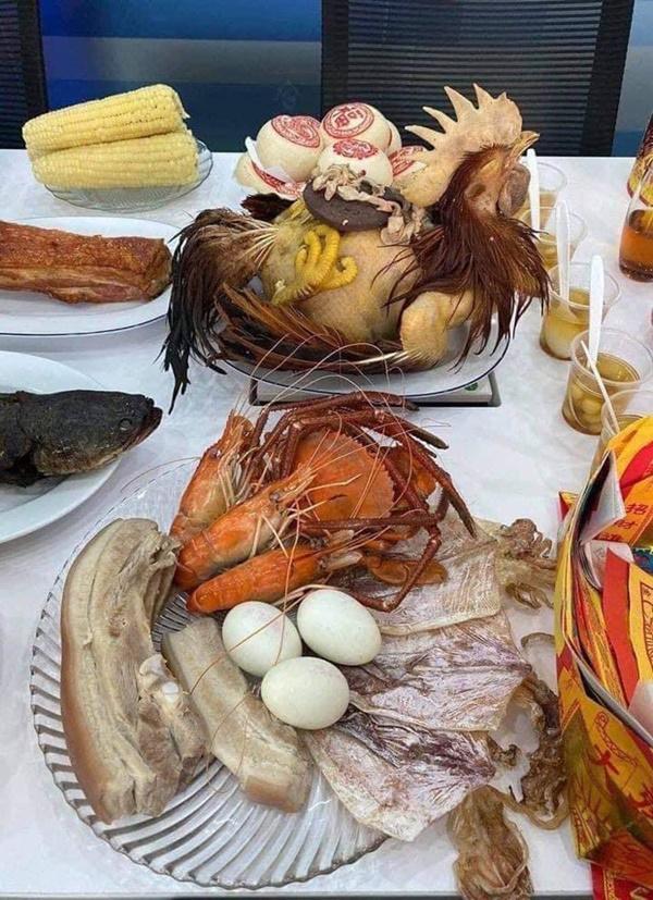 Chết cười với những tư thế gà cúng đỡ mãi không nổi-10