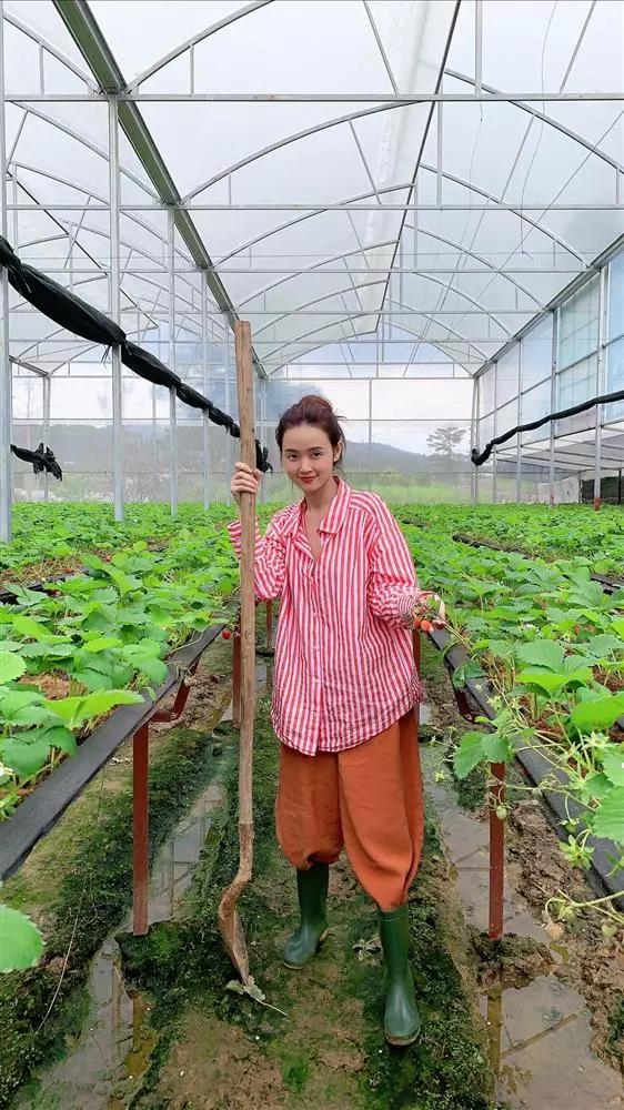 Giật mình nhan sắc 13 năm trước của Midu-8