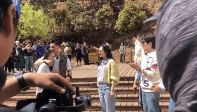 Đậu Kiêu hôn con gái ông trùm sòng bài-1