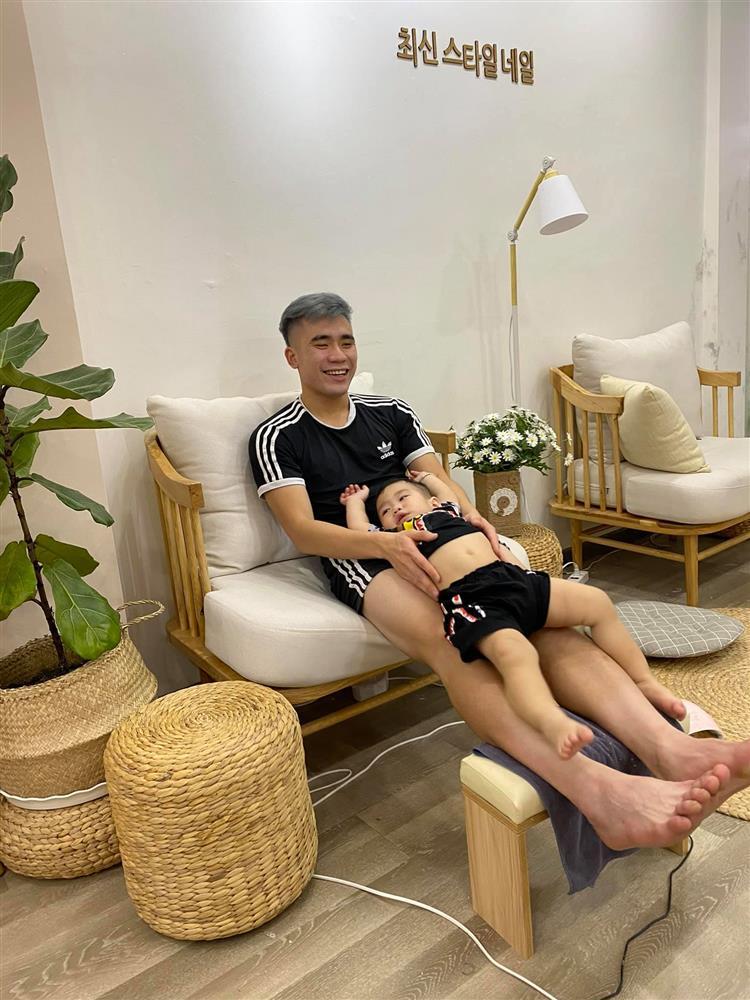 Chưa từng đám cưới, em trai Bùi Tiến Dũng có cuộc sống hôn nhân thế nào?-7