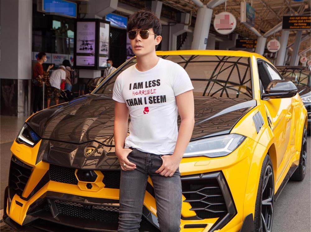 Ngọc Trinh tậu xe 30 tỷ, Nathan Lee chửi mất mặt, lôi cả Hoàng Kiều vào cuộc-4