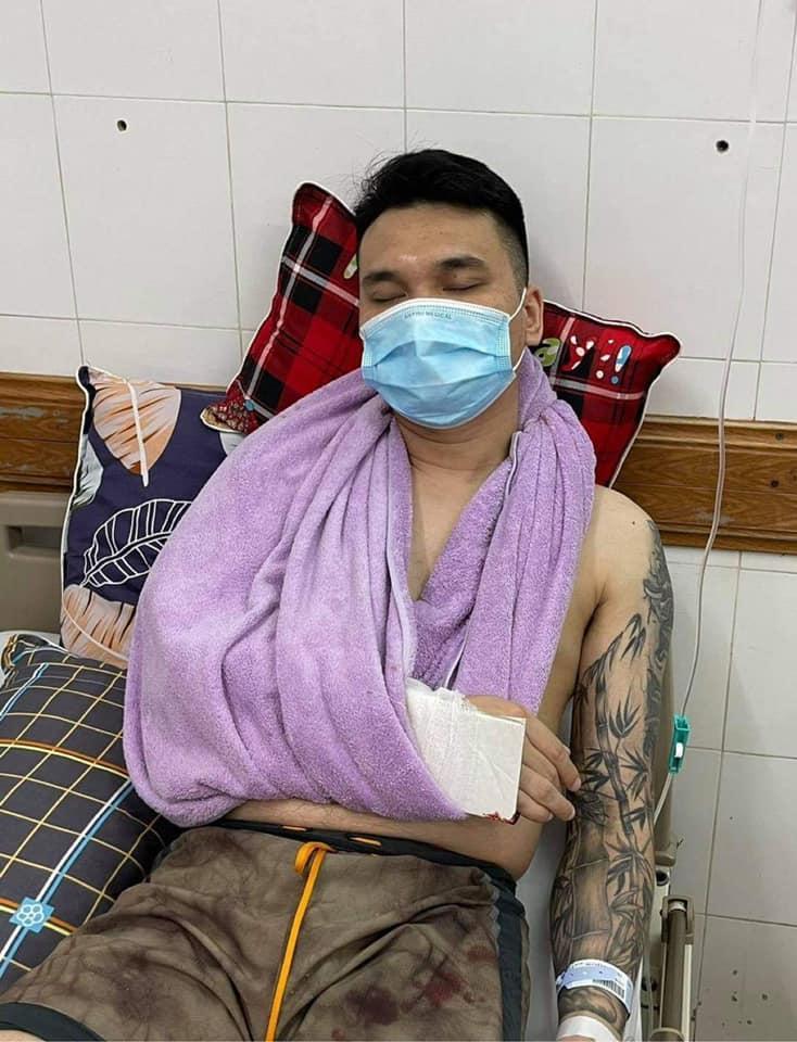 Tình hình sức khỏe Khắc Việt sau ca phẫu thuật-1