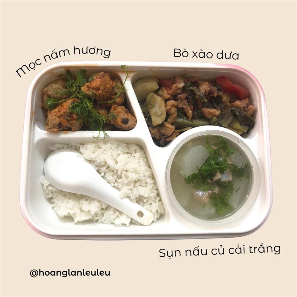 Cô nàng 2k số hưởng được mẹ bạn trai đều đặn nấu cơm cho mang đi làm-3