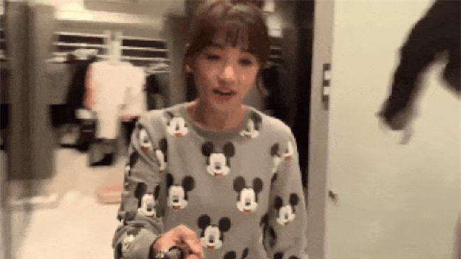 Soi tủ đồ hiệu của sao Việt, người ngỡ giàu nhất lại đơn giản khó tin-3