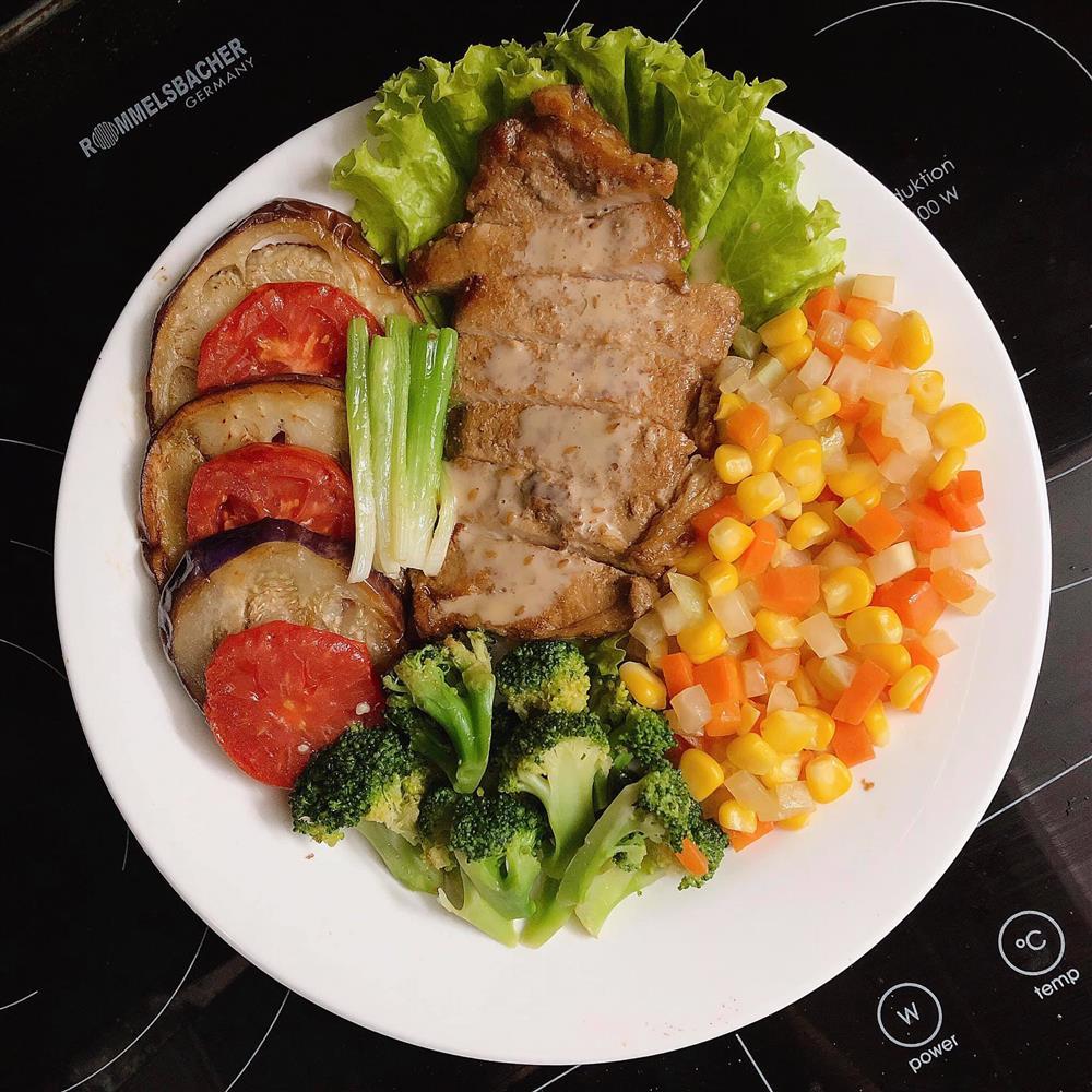 Trai đẹp khoe những đĩa cơm ăn kiêng siêu ngon khiến chị em nhìn mà tự thấy xấu hổ-5