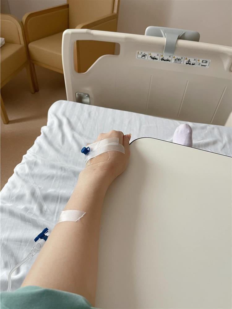 Bà bầu Quế Vân nhập viện, kể sự cố suýt lăn ra chết-3